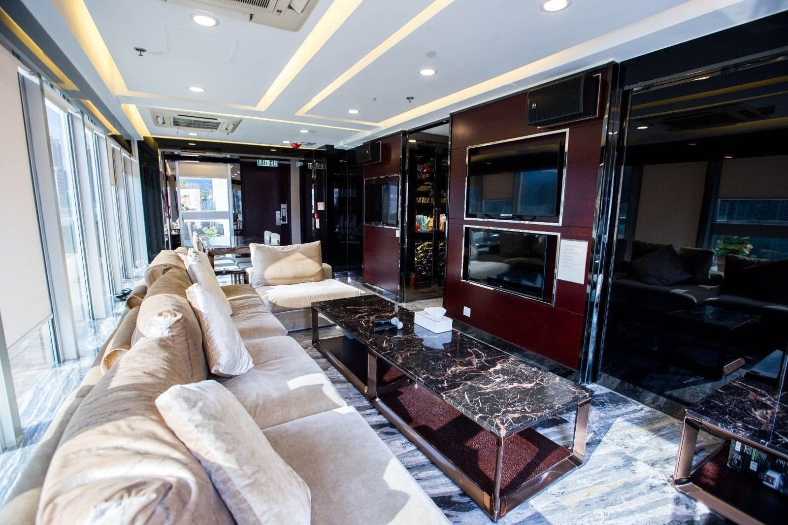 O' Hotel Цзюлун Экстерьер фото